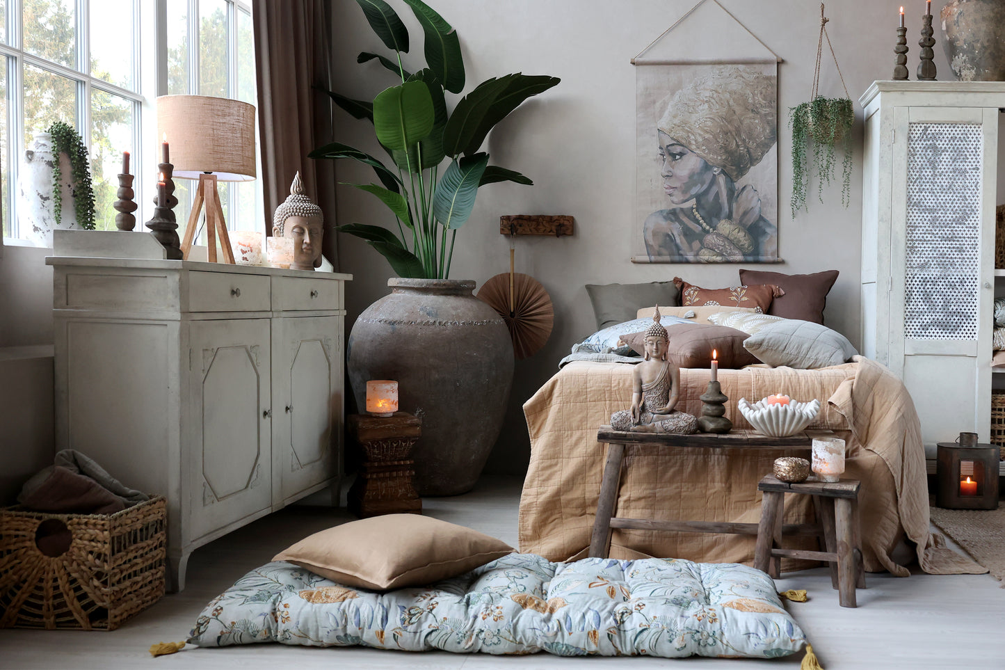 Sideboard with drawers and cabinets