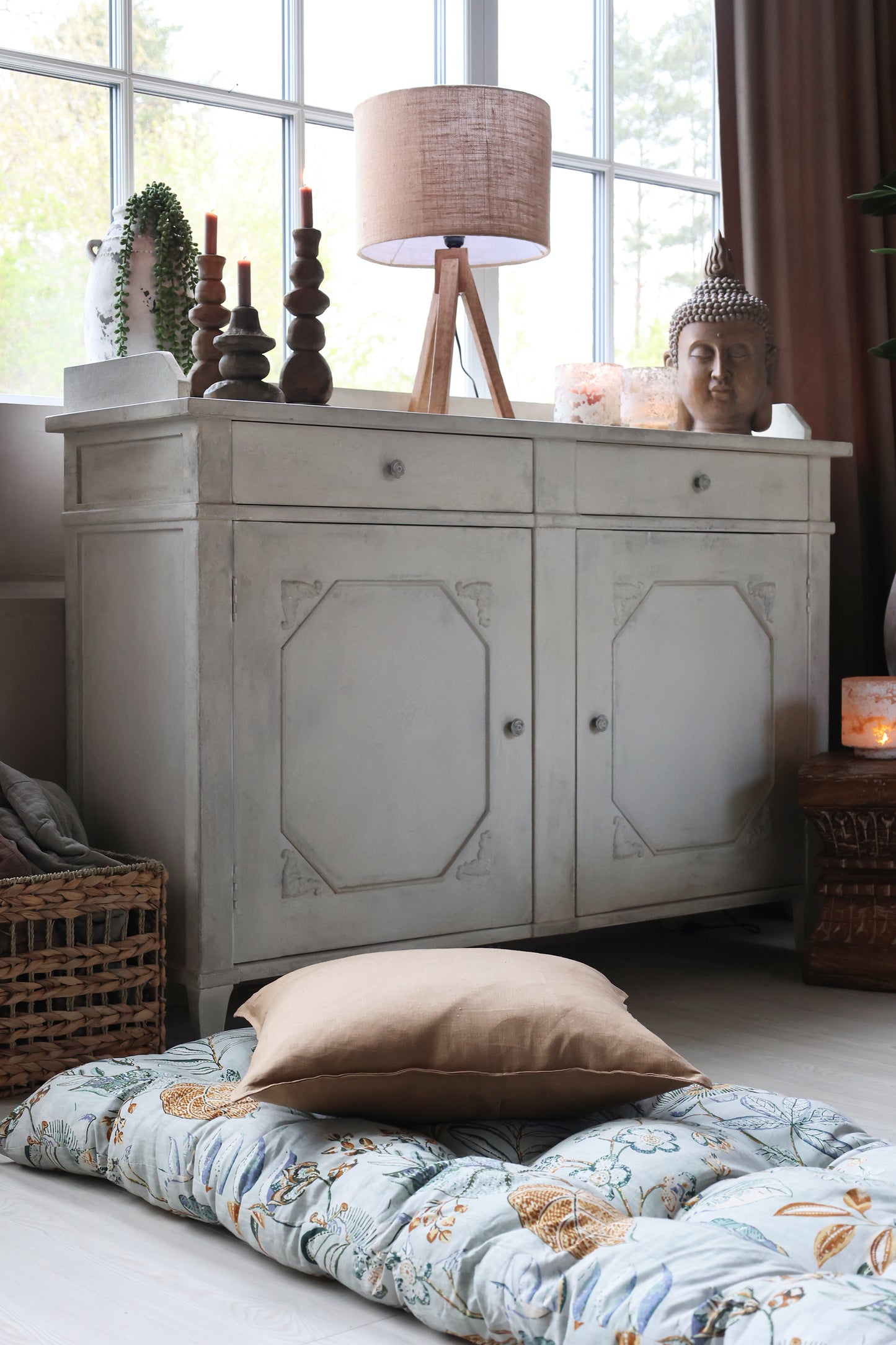 Sideboard with drawers and cabinets