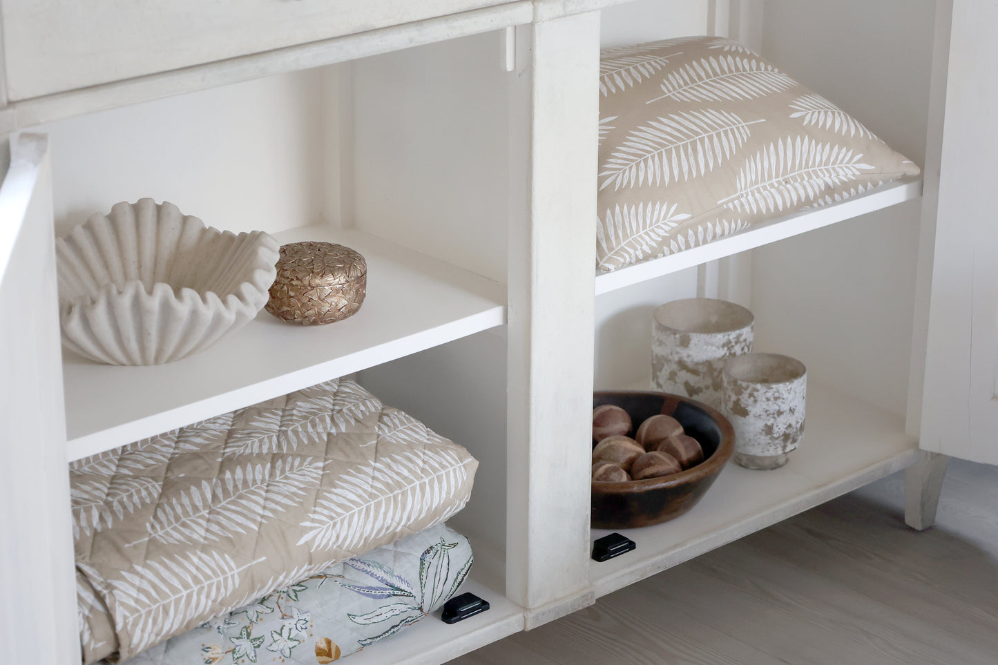Sideboard with drawers and cabinets