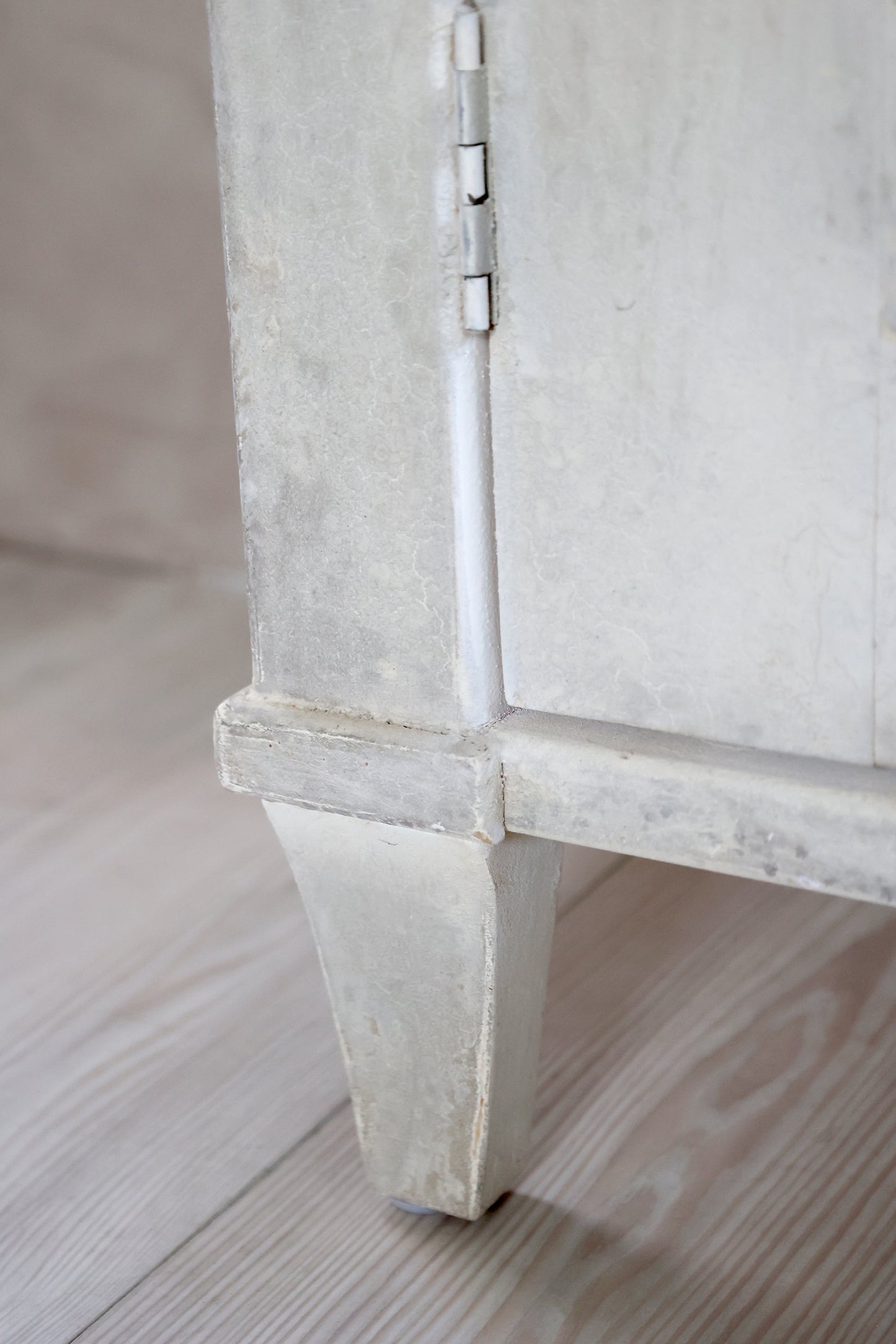 Sideboard with drawers and cabinets