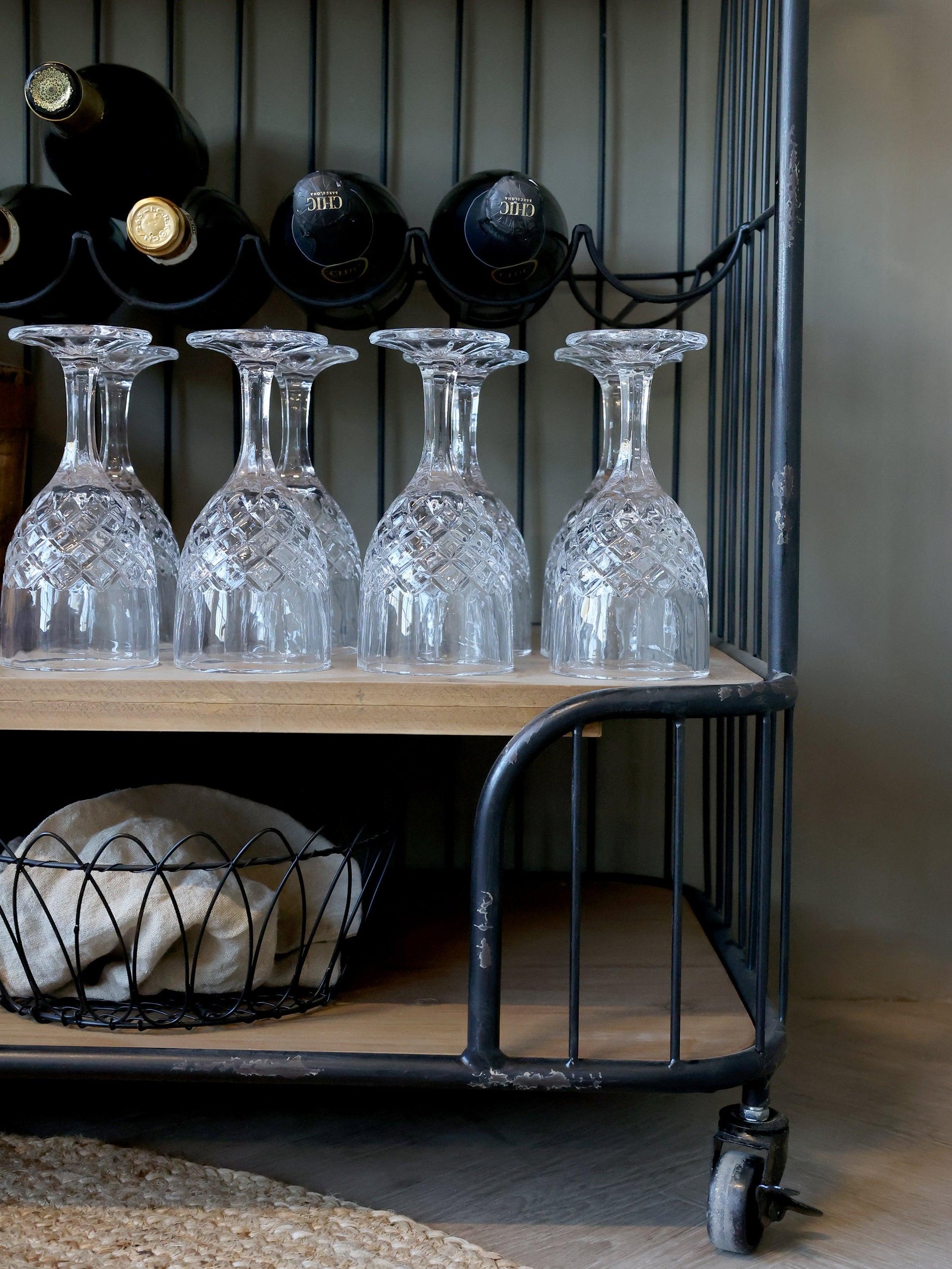 Vagn hyllor och vinställ - Villarudskogen