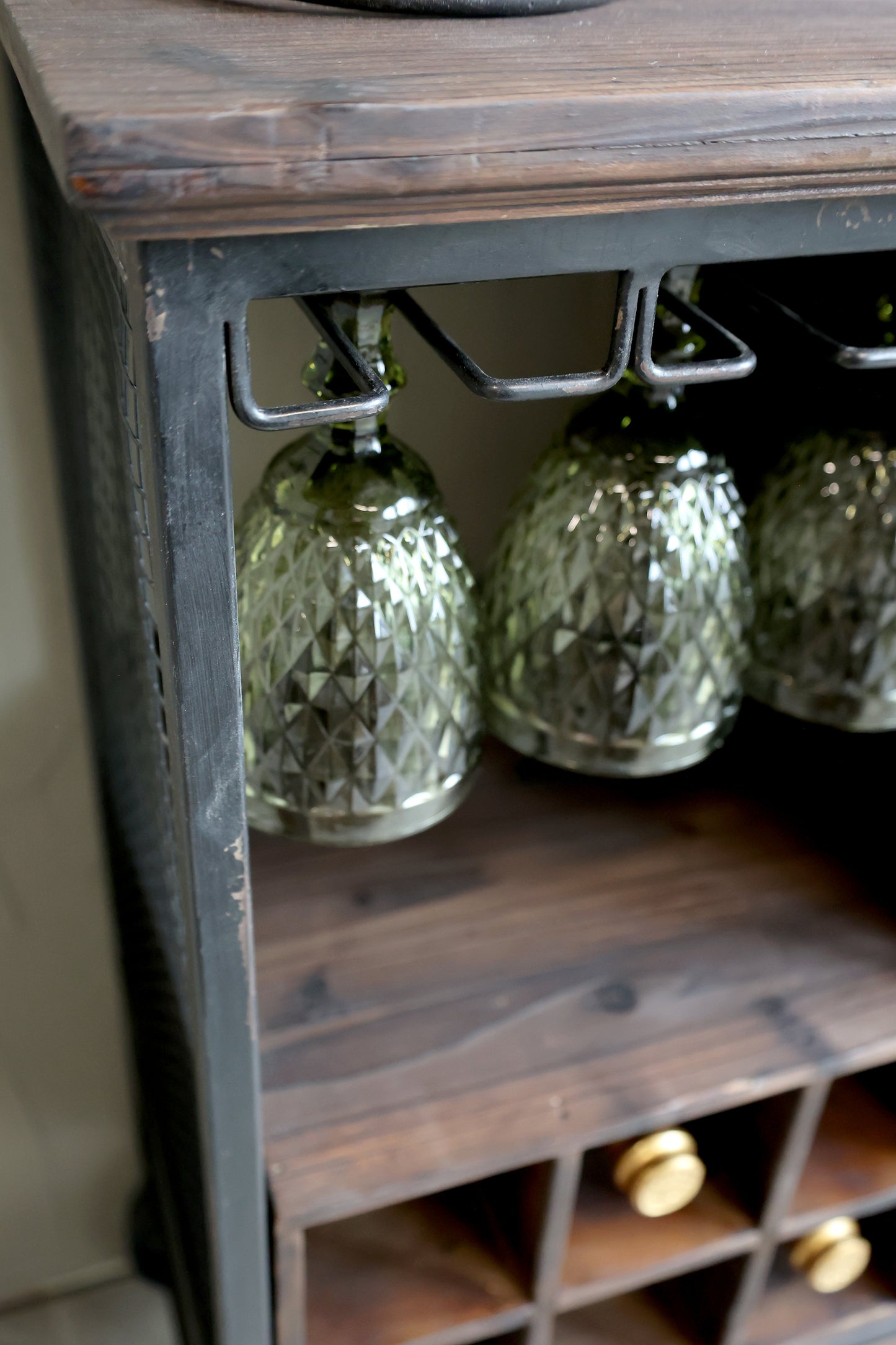 Bar cart / Wine cabinet