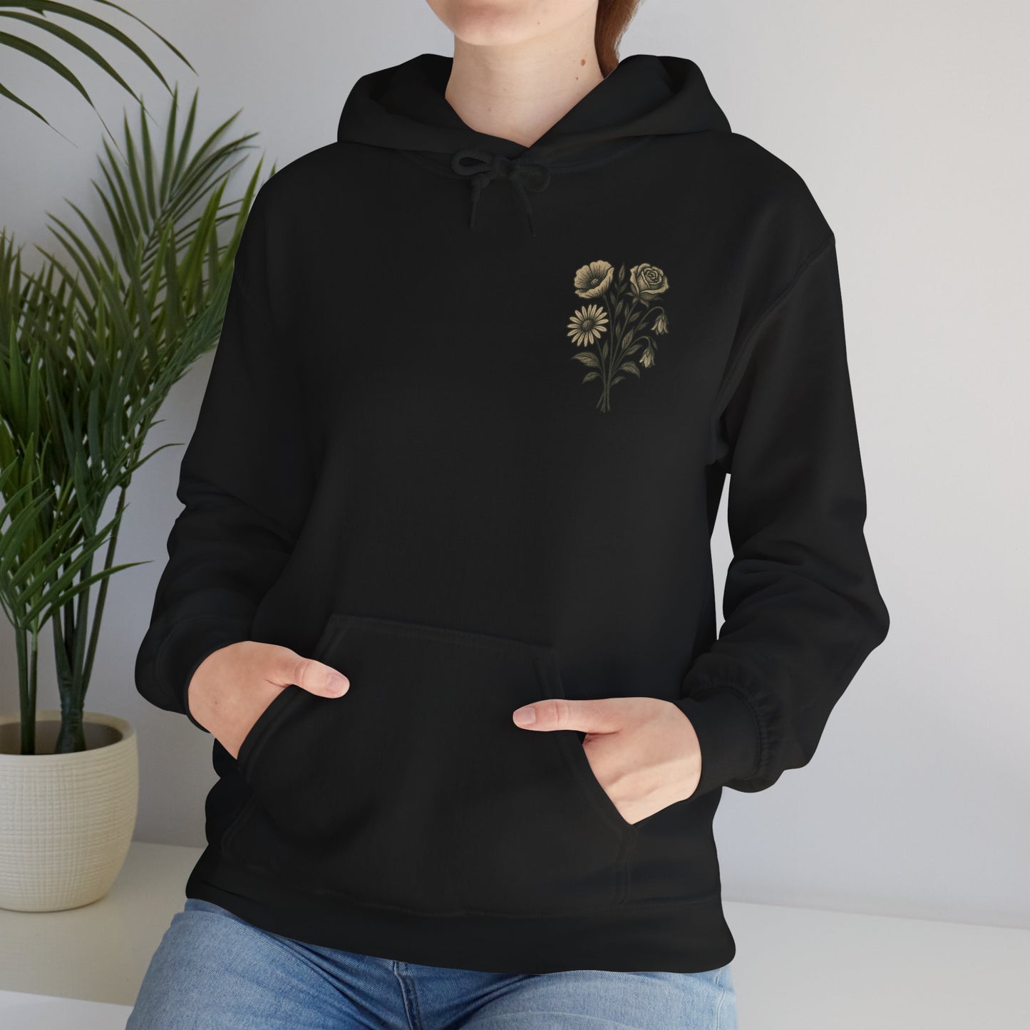 Hus41 Unisex Sweatshirt Hoodie - Flowers are my therapy