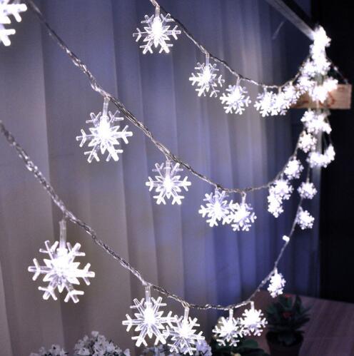 Snowflake light string