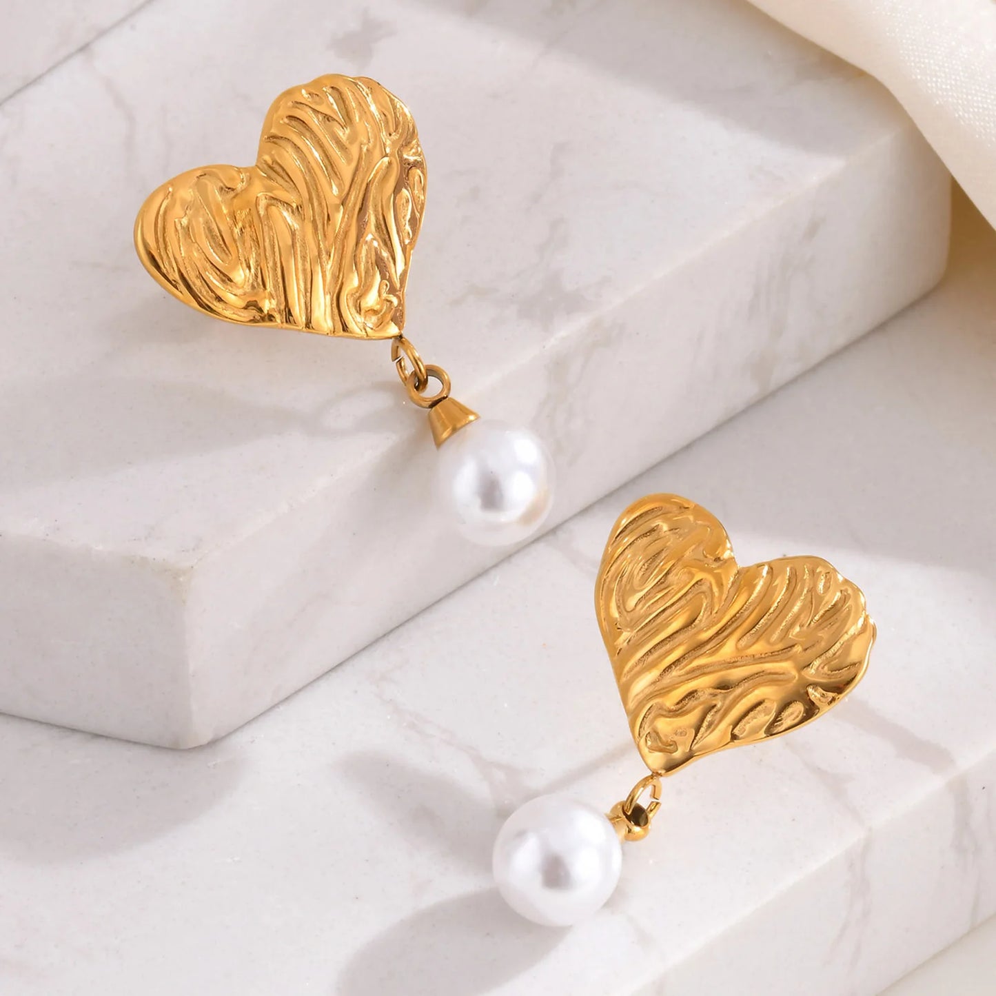 Earrings heart