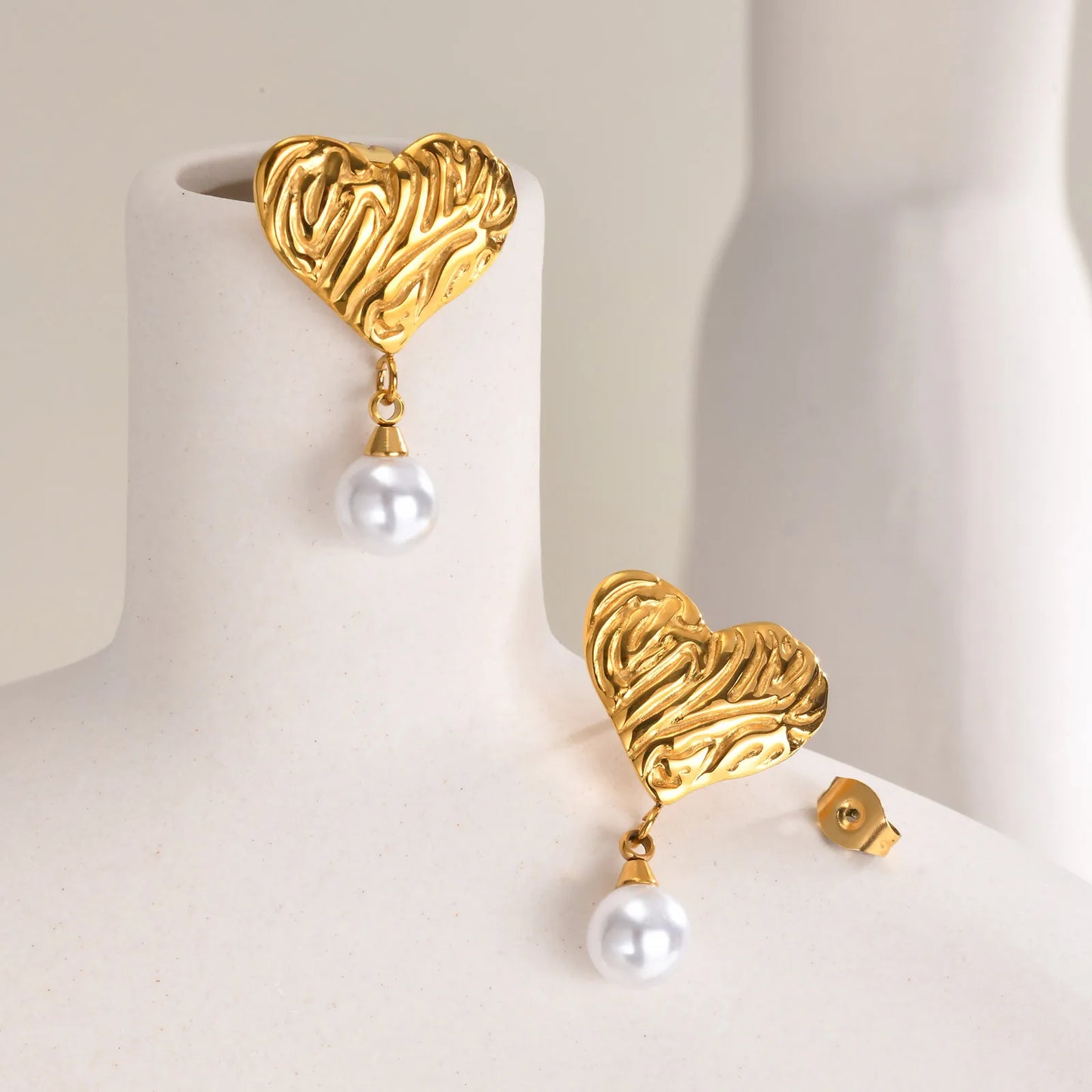 Earrings heart