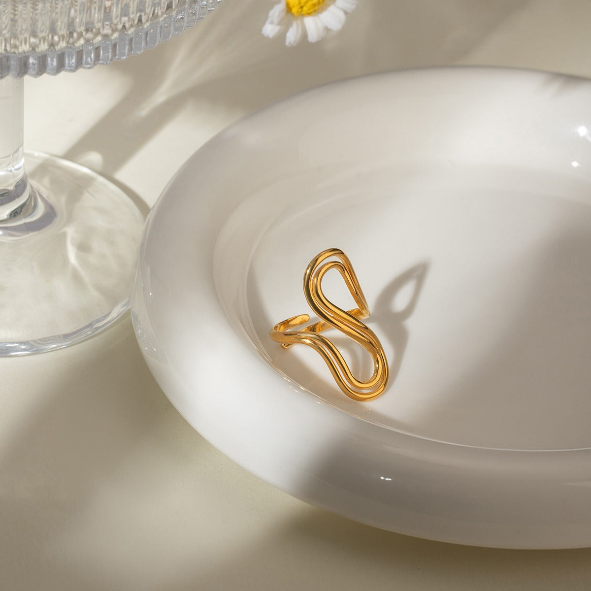 Irregular ring