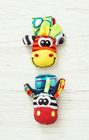 Baby cartoon animal leksaks strumpor aktivering