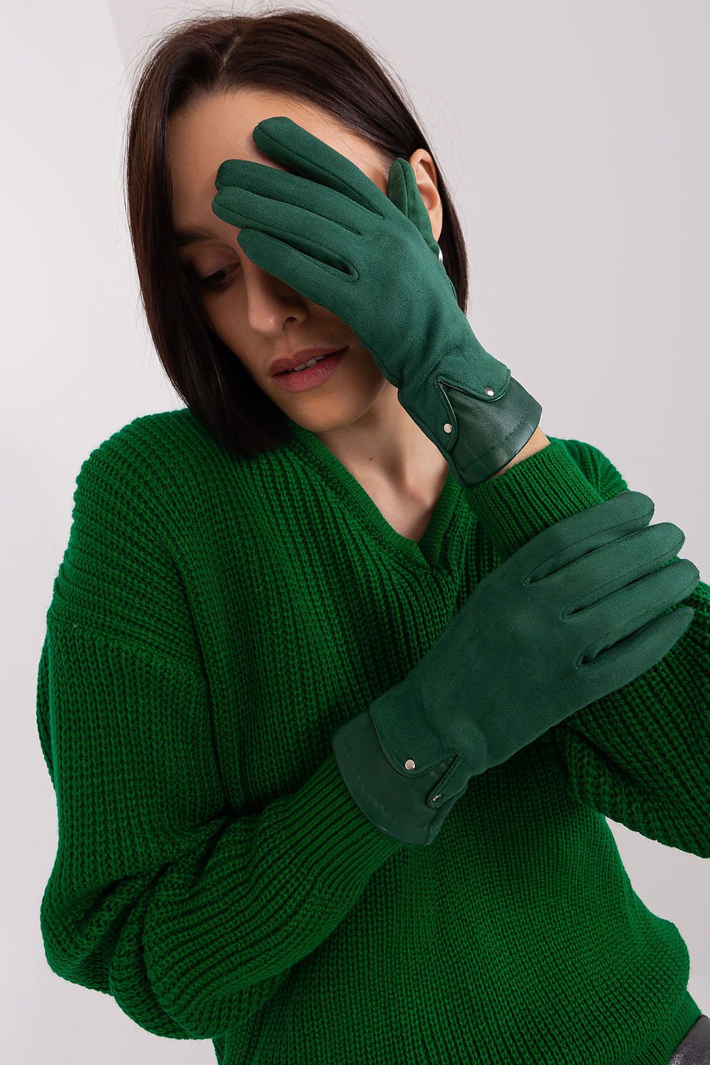 Gloves model 189556 AT