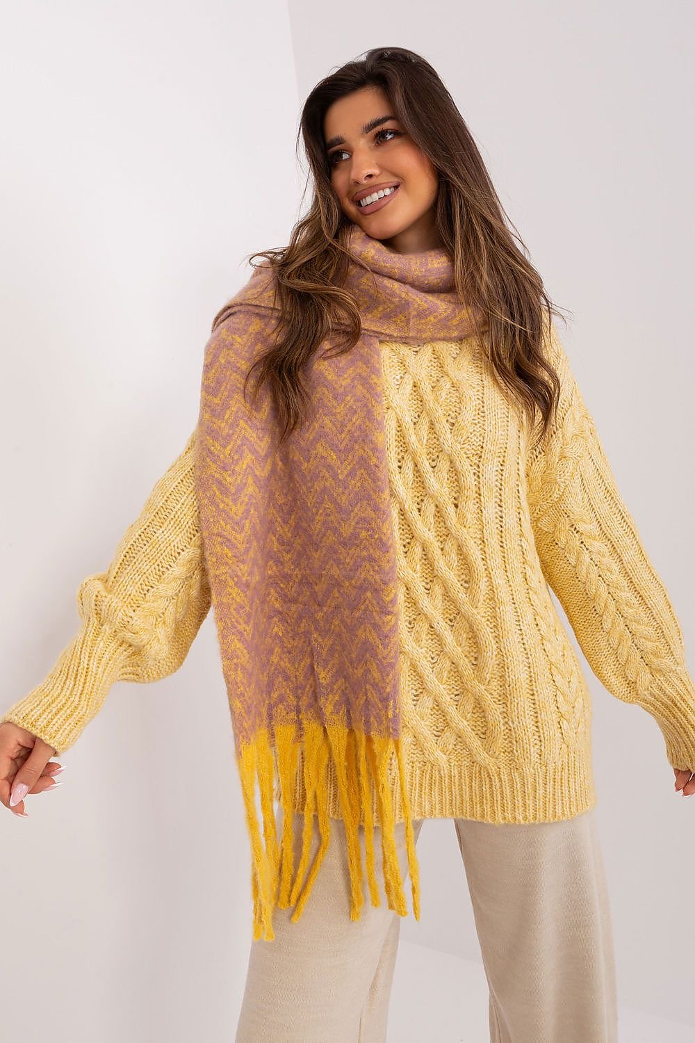 Shawl model 189246 AT