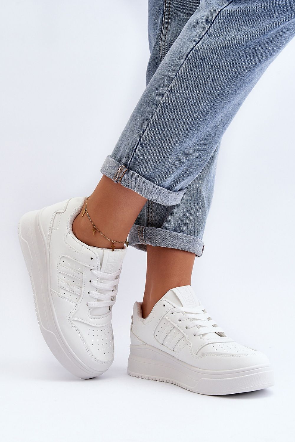 Sport Shoes model 193512 Step in style