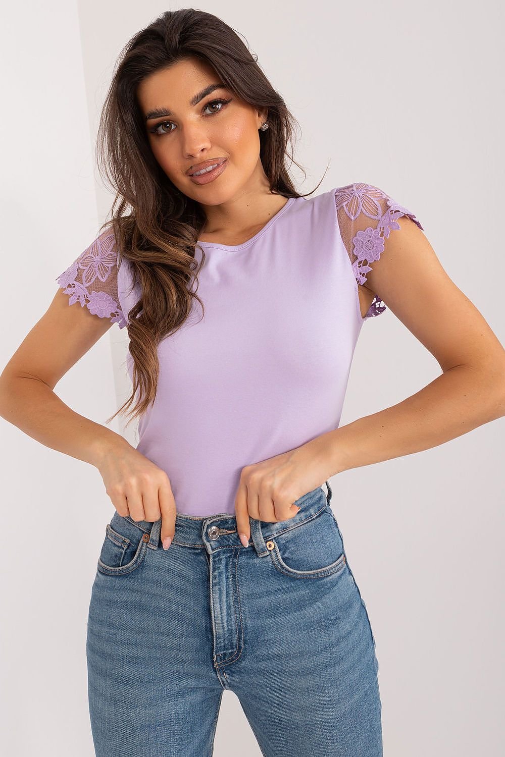 Top with lace detail Factory Price
