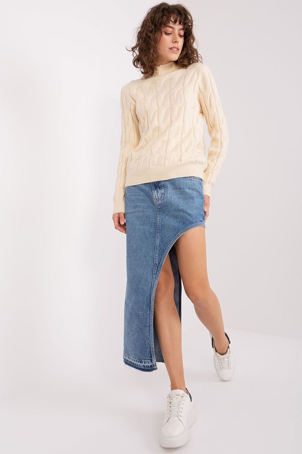 Jumper model 187570 AT