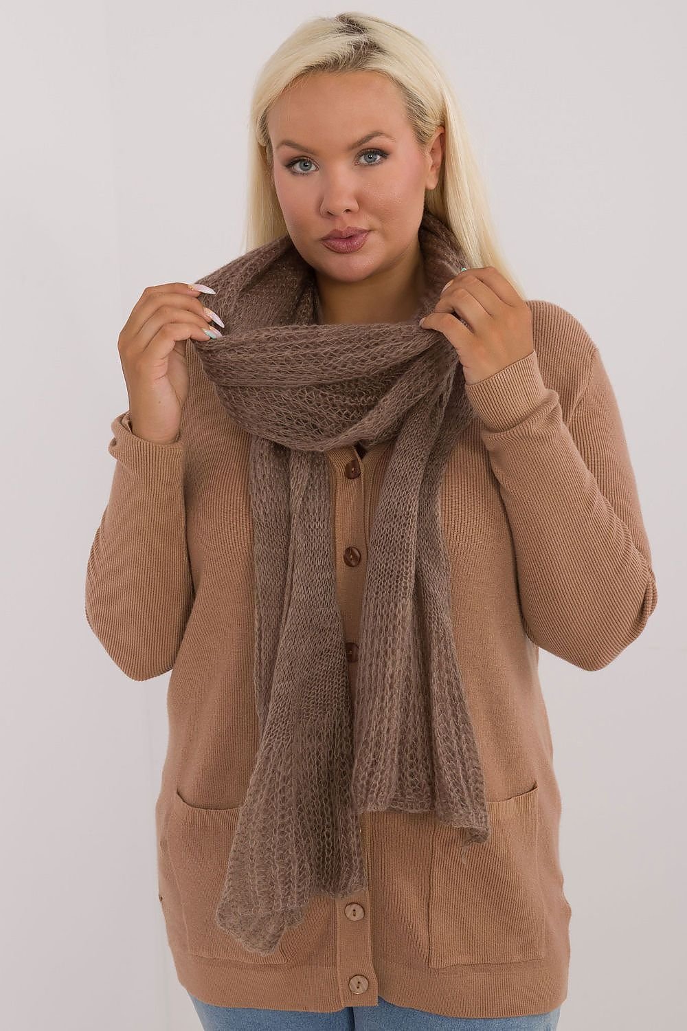 Shawl model 200976 AT