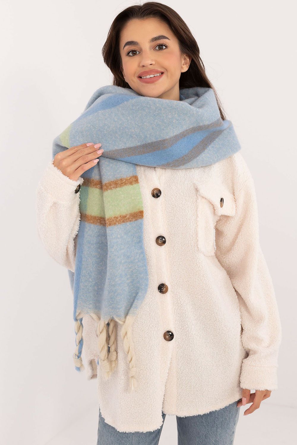 Shawl model 200289 AT