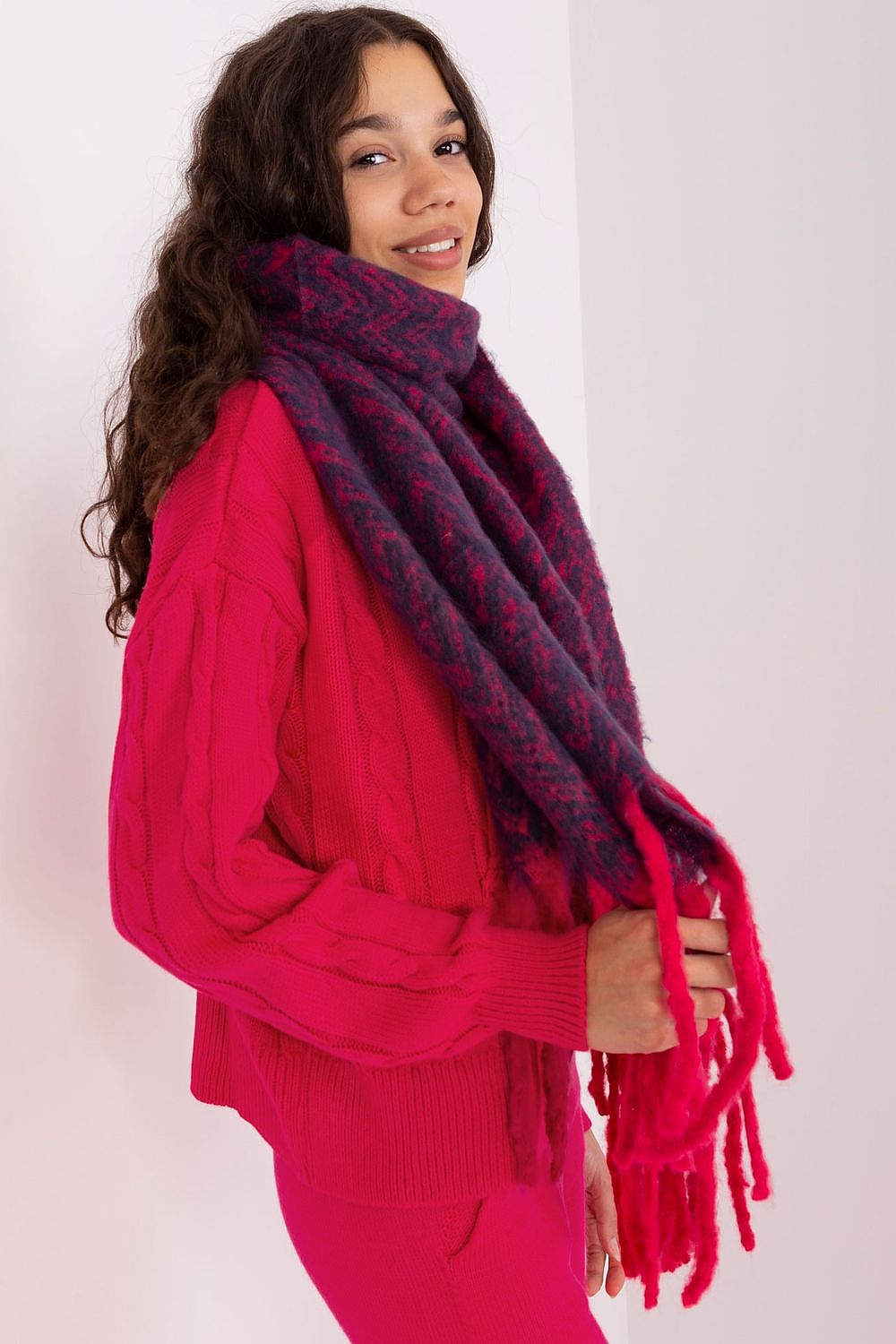 Shawl model 189246 AT