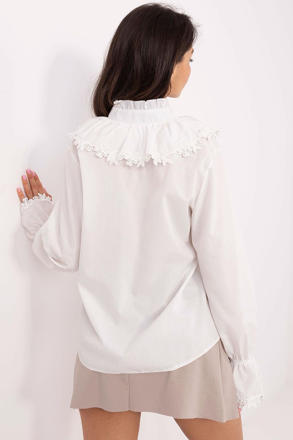 Long sleeve shirt model 206621 Lakerta