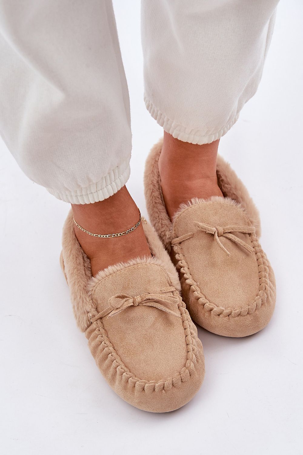 Slippers model 208426 Step in style
