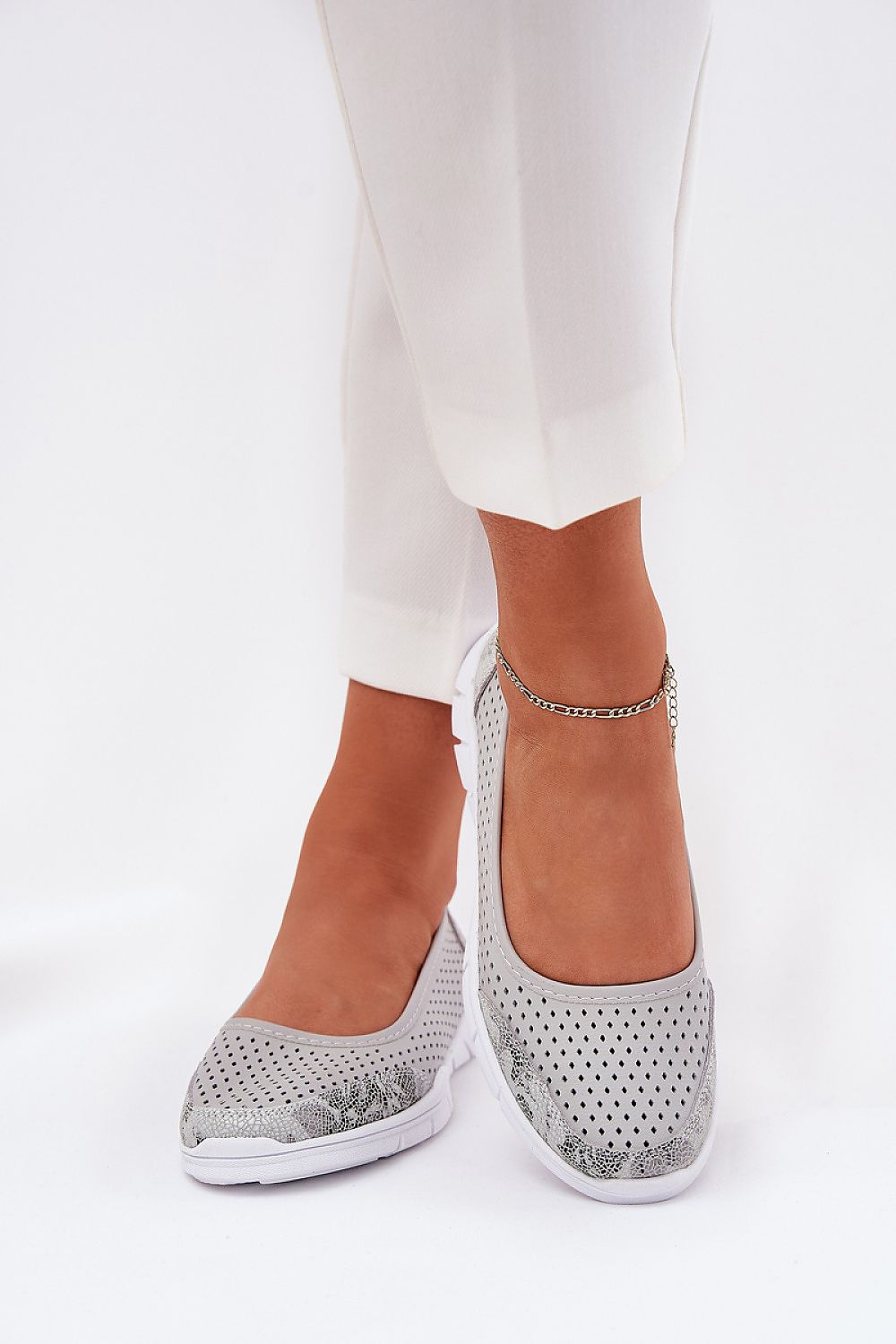 Ballet flats model 209043 Step in style