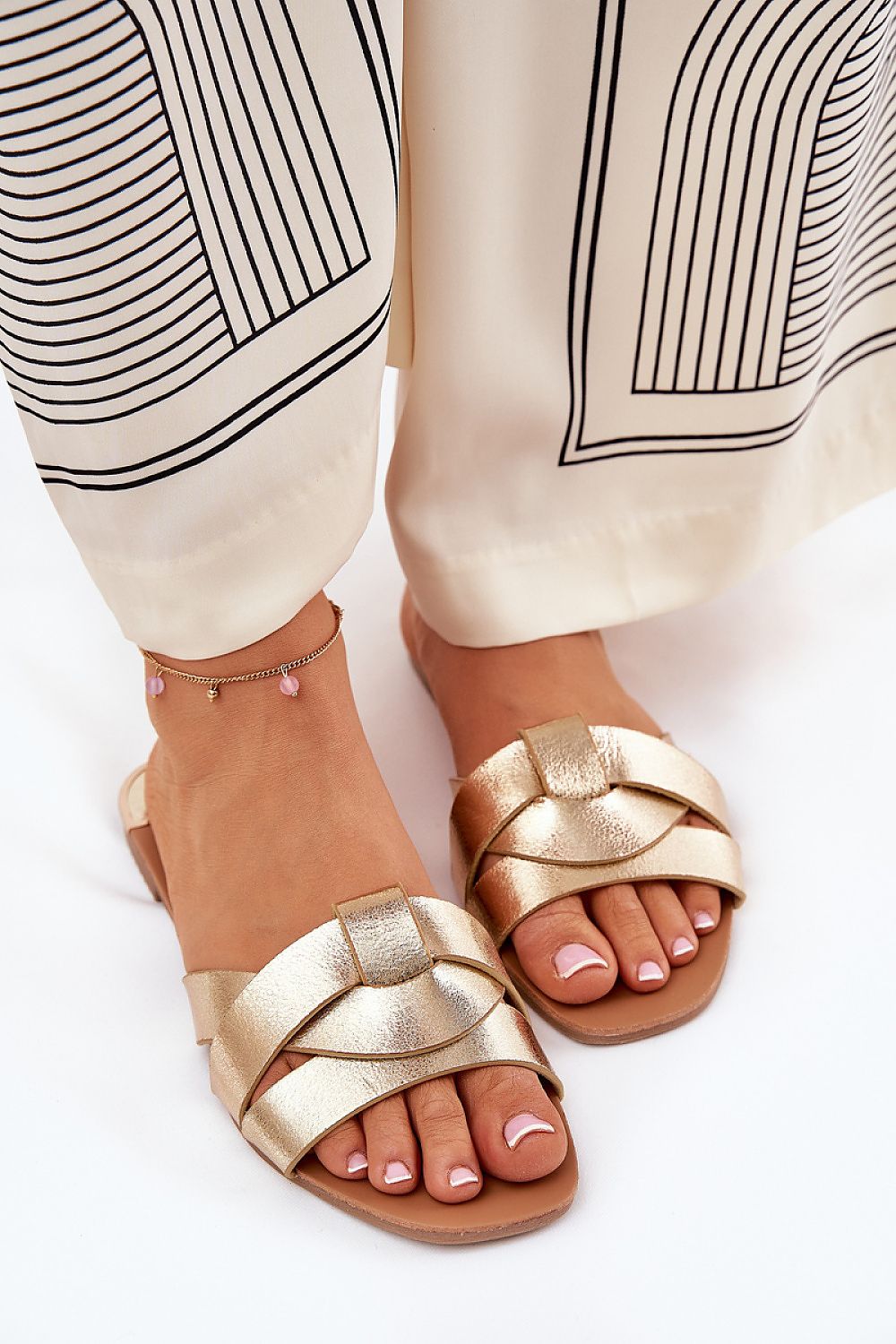 Flip-flops model 209938 Step in style