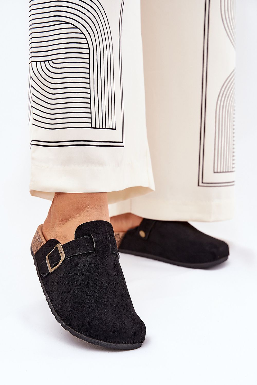 Flip-flops model 210769 Step in style
