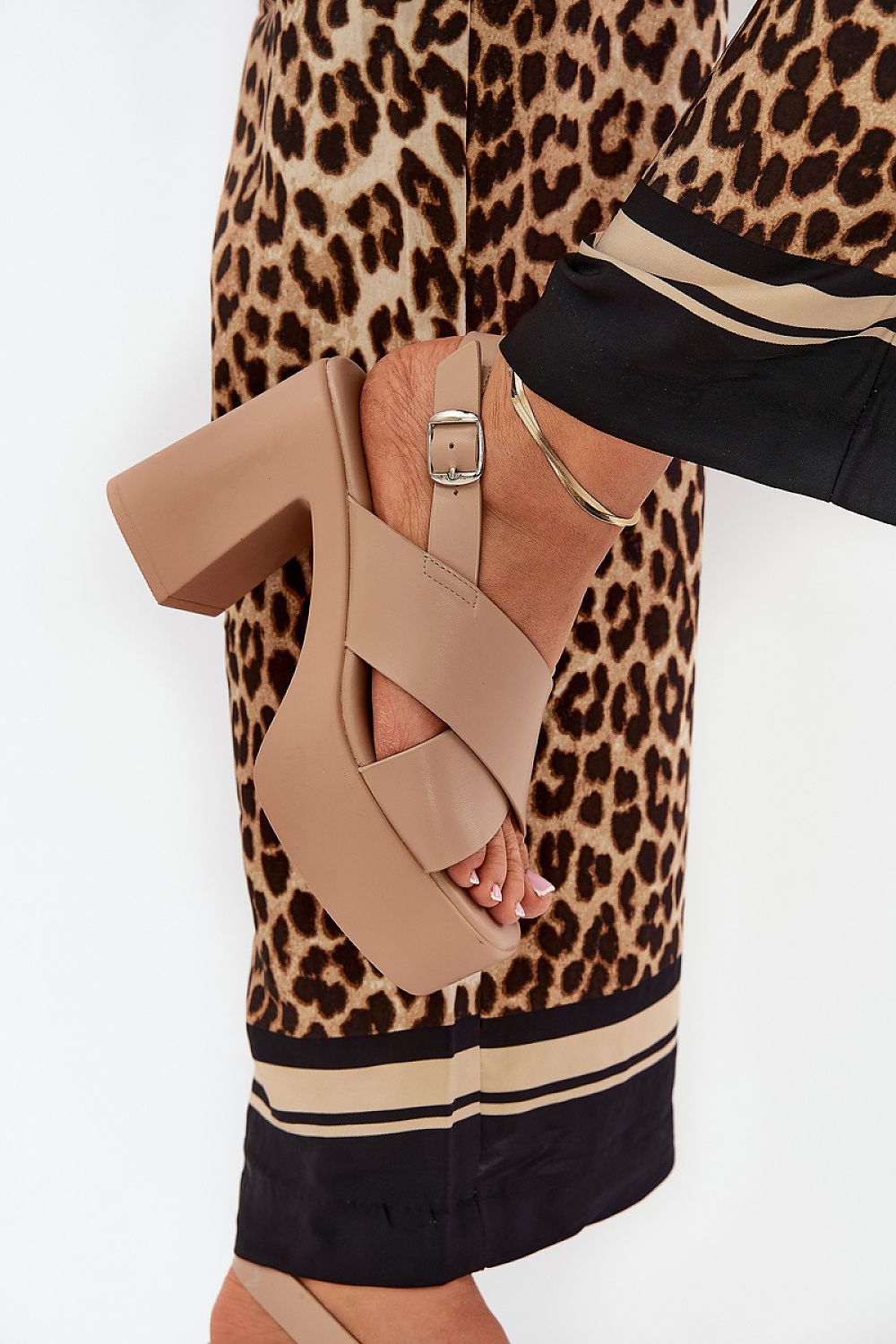 Heel sandals model 210799 Step in style