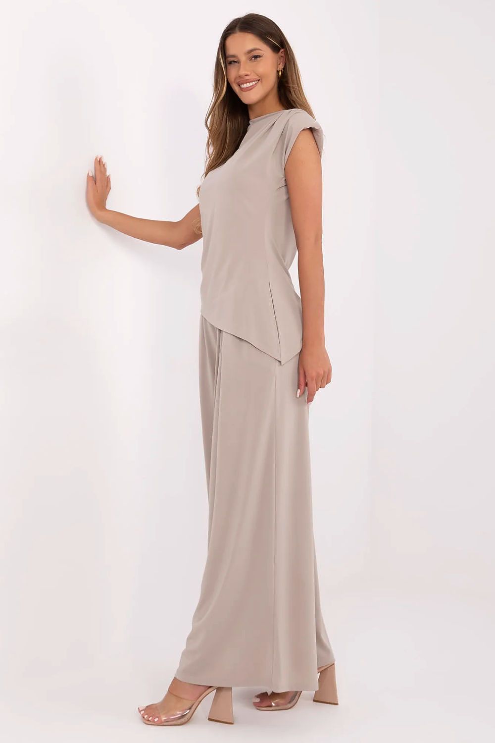 Set model 211277 Italy Moda