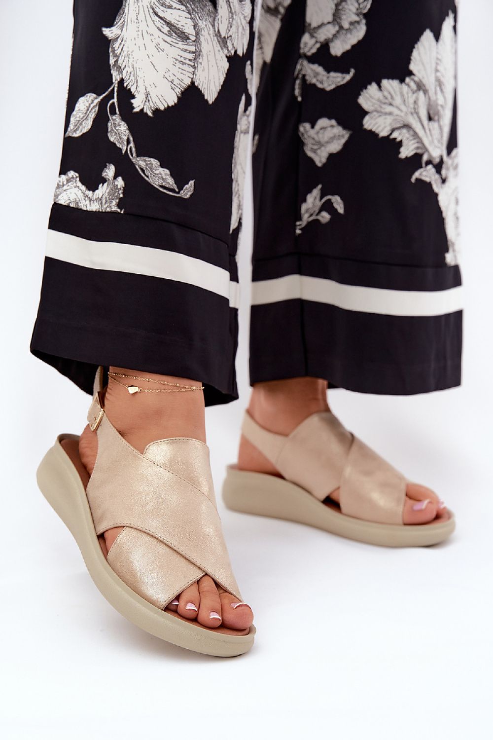 Buskin model 211362 Step in style