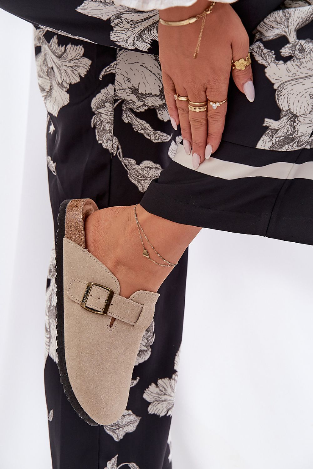 Flip-flops model 211684 Step in style