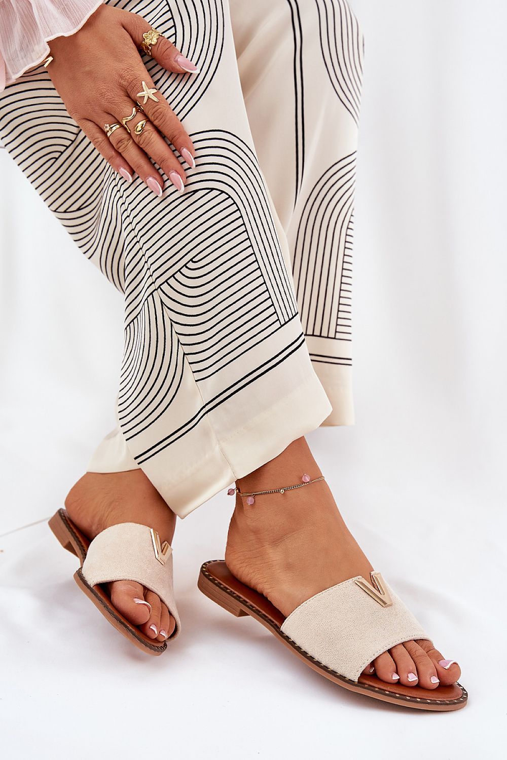 Flip-flops model 211711 Step in style