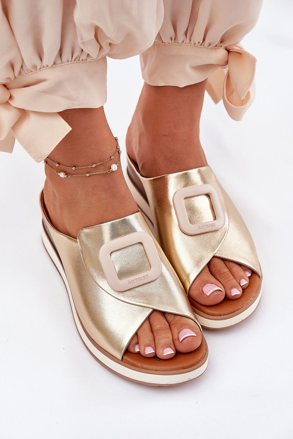 Flip-flops model 212349 Step in style