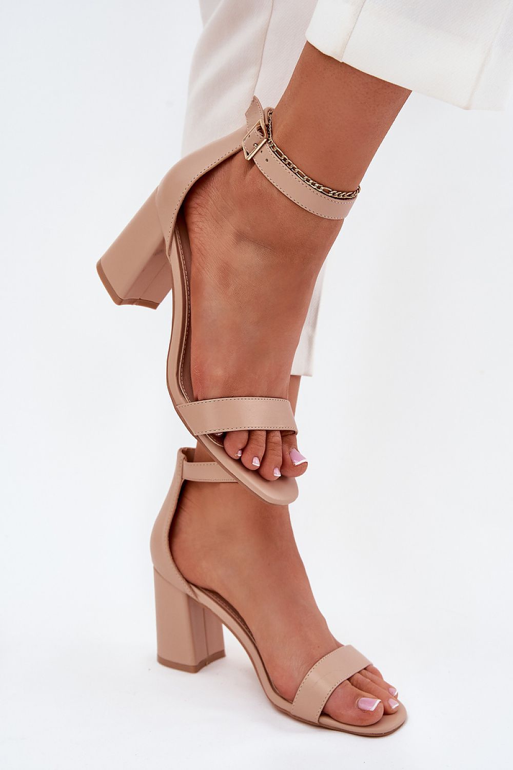 Heel sandals model 214339 Step in style