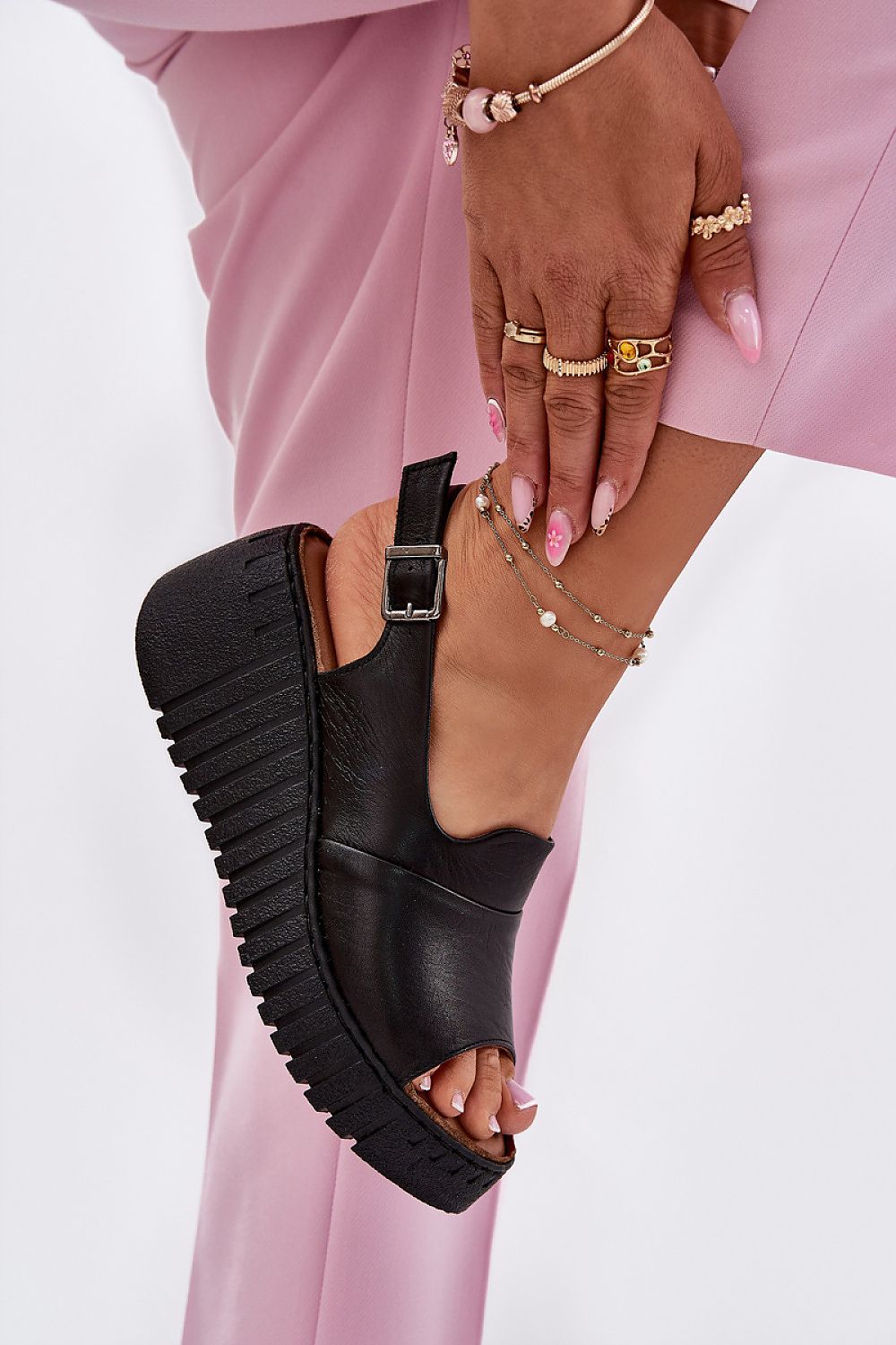 Buskin model 215339 Step in style