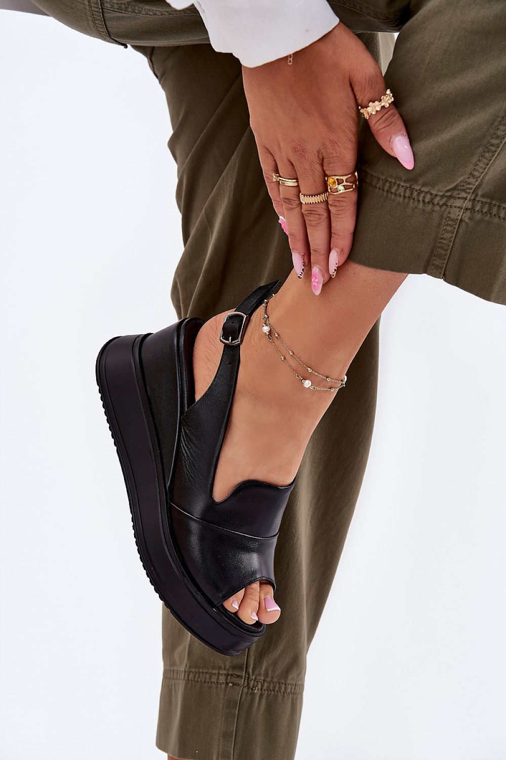 Buskin model 215342 Step in style