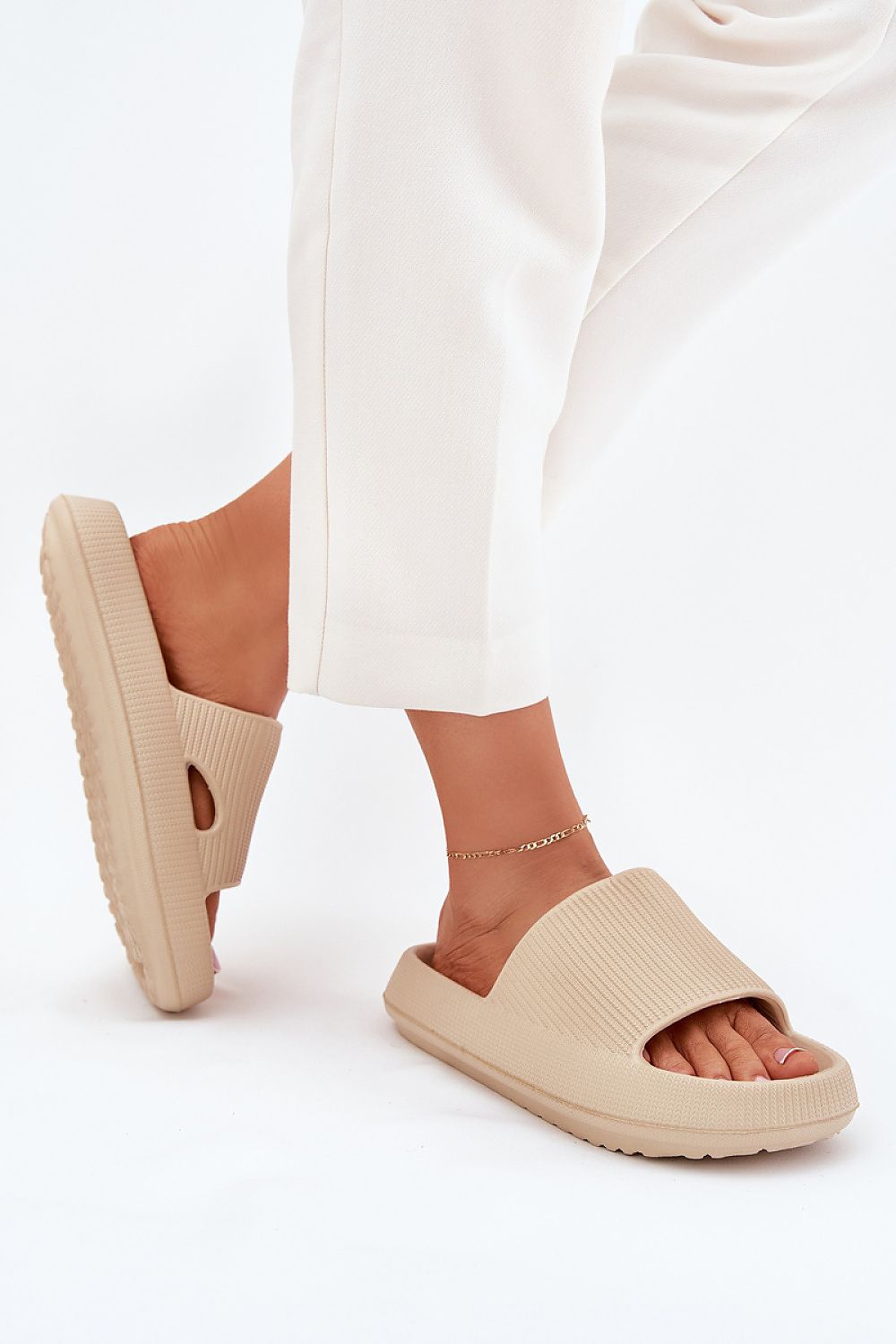 Flip-flops model 215957 Step in style