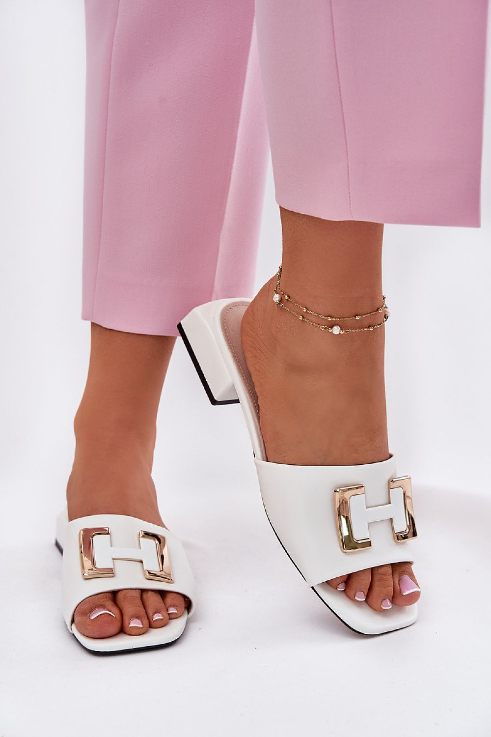 Flip-flops model 215982 Step in style