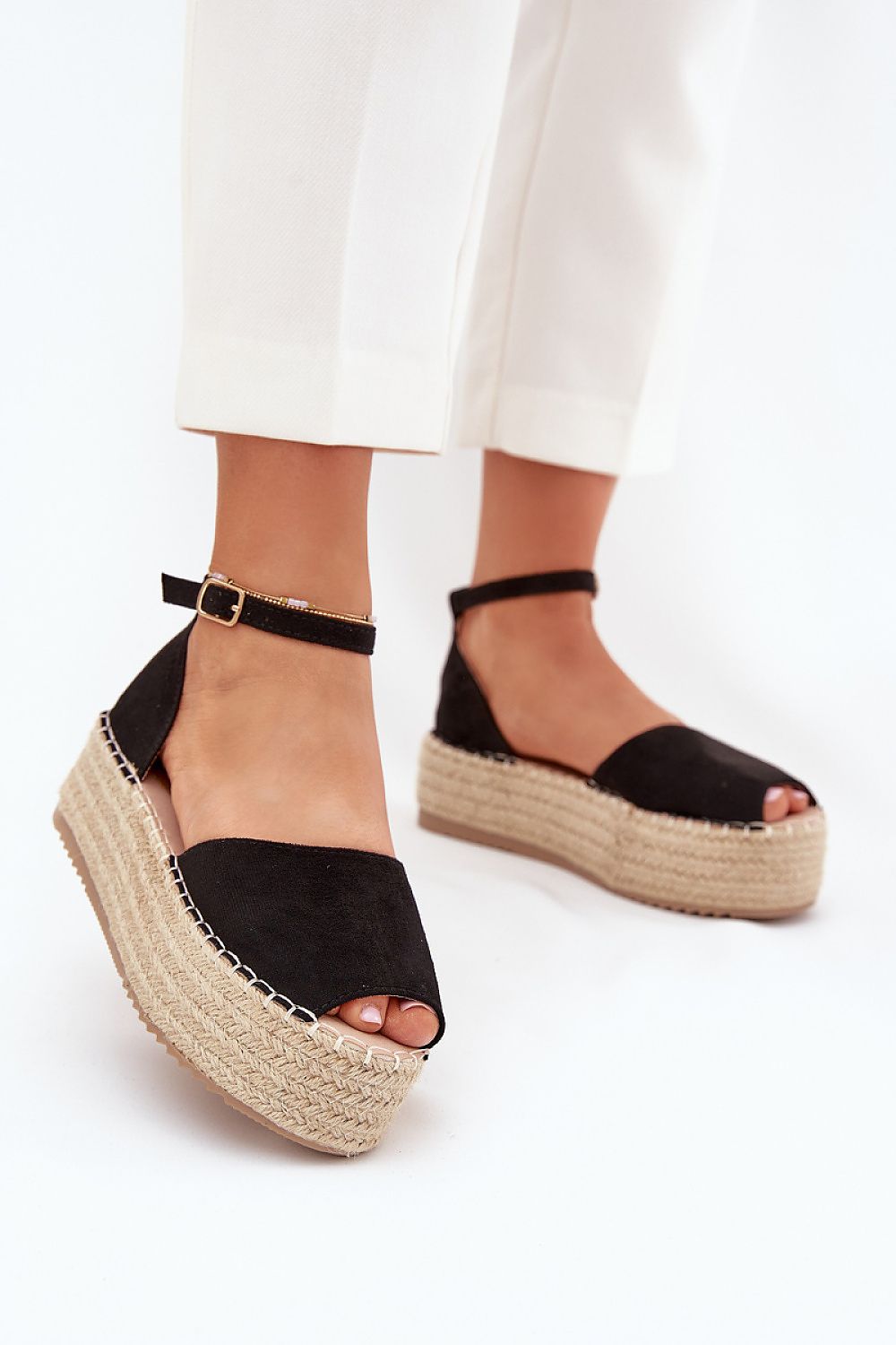 Sandals model 216030 Step in style