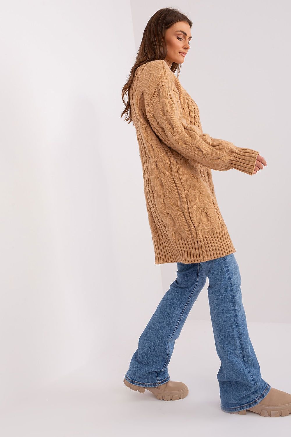 Long jumper model 185743 AT