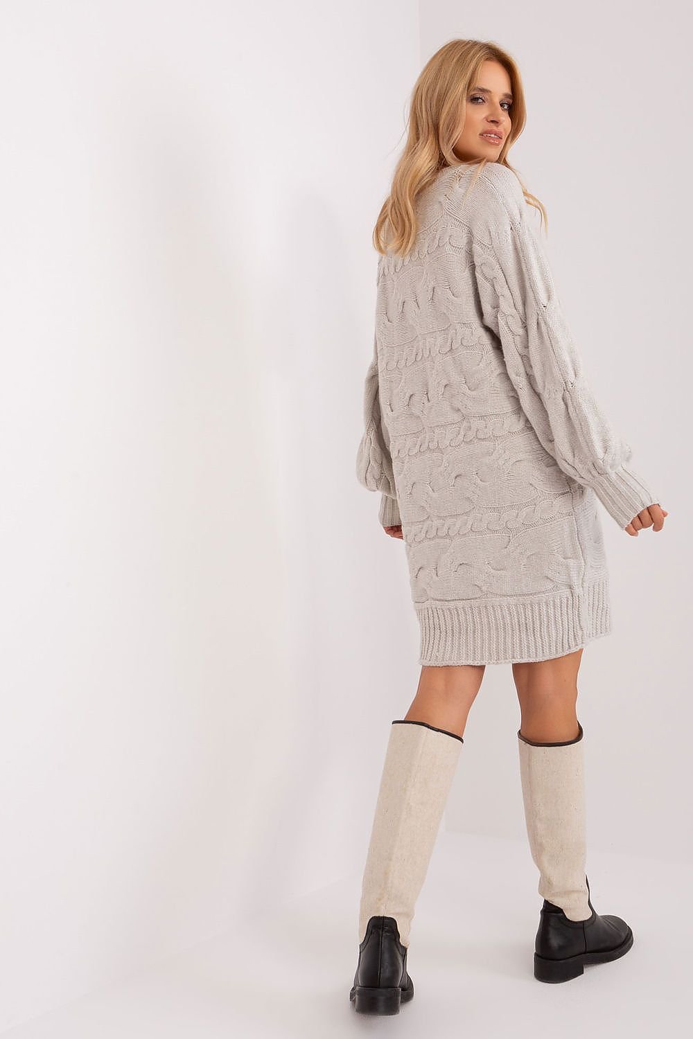 Long jumper model 185757 AT