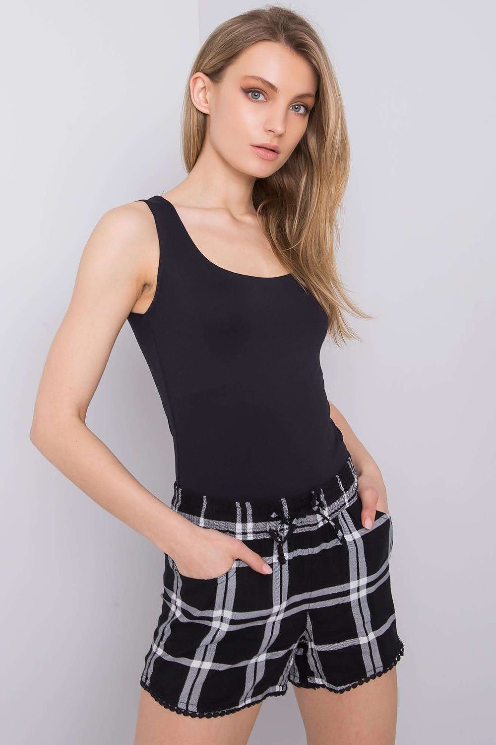 Shorts model 182450 Fresh Made