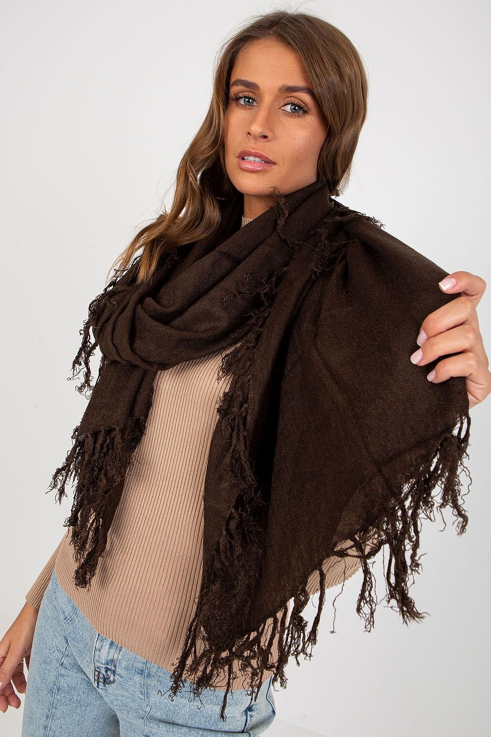 Shawl model 174886 AT