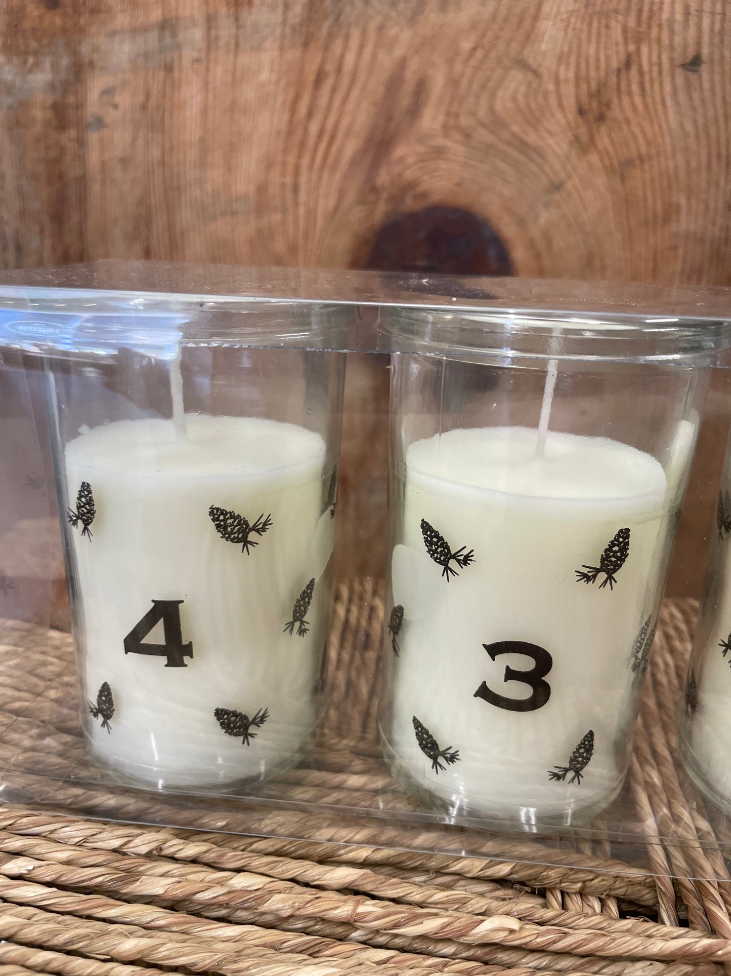 Adventsljus i glas 1-4