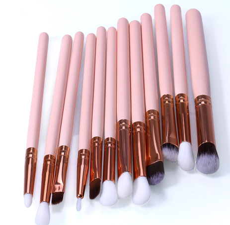 O.TWO.O 12pcs Sminkborstar