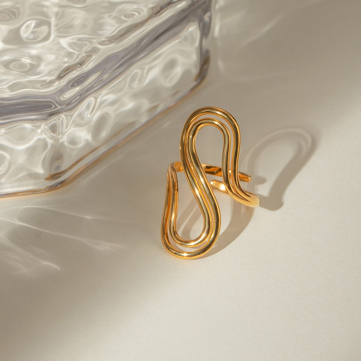 Irregular ring