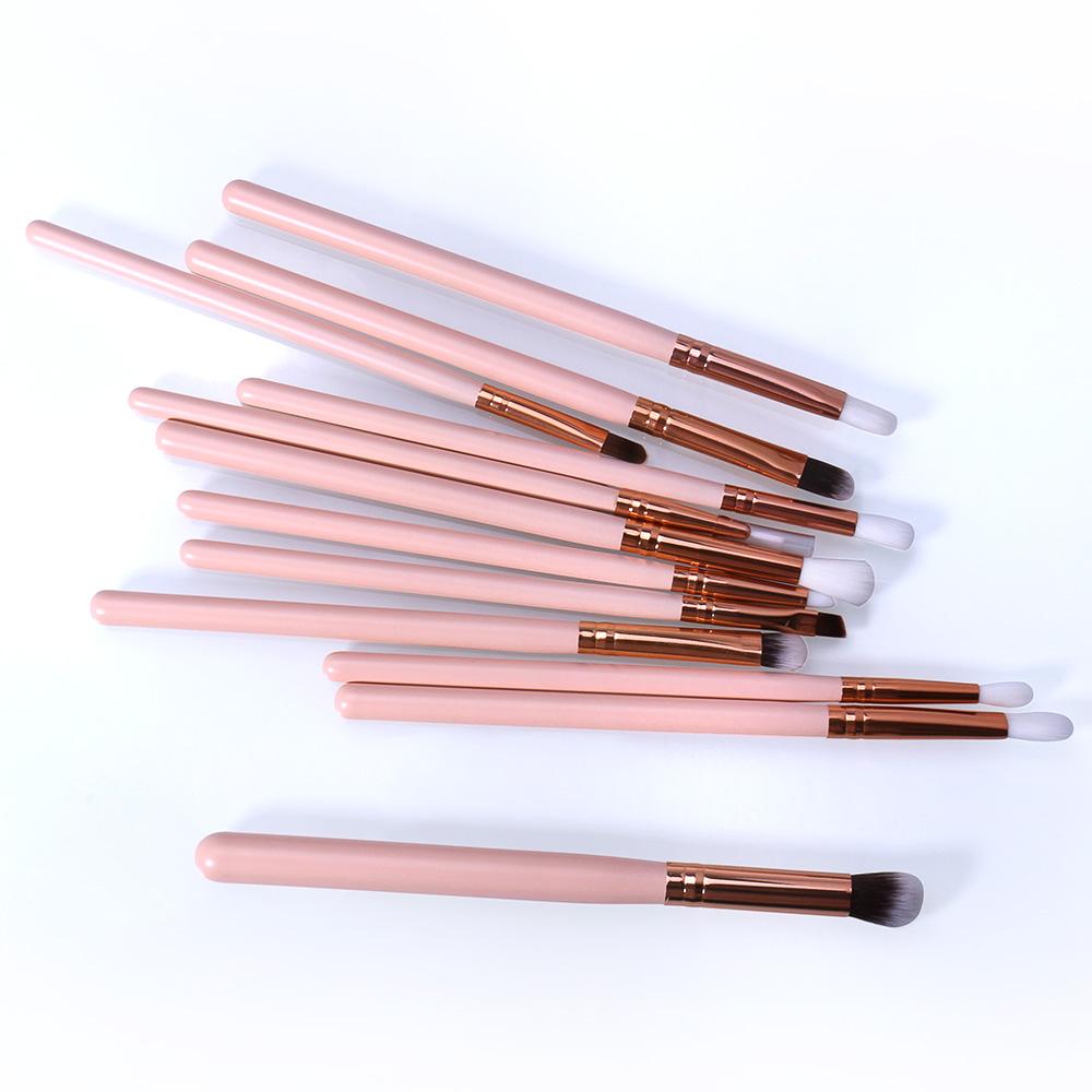 O.TWO.O 12pcs Sminkborstar