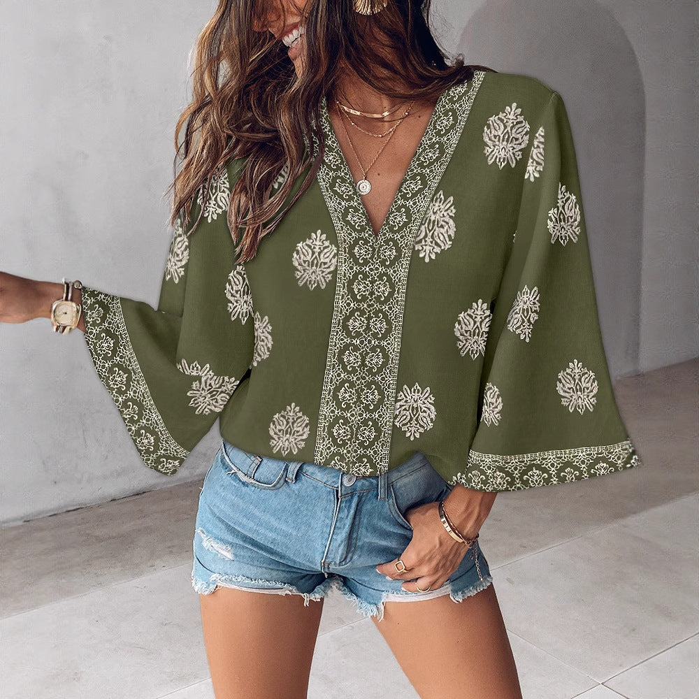 V-ringad Blus