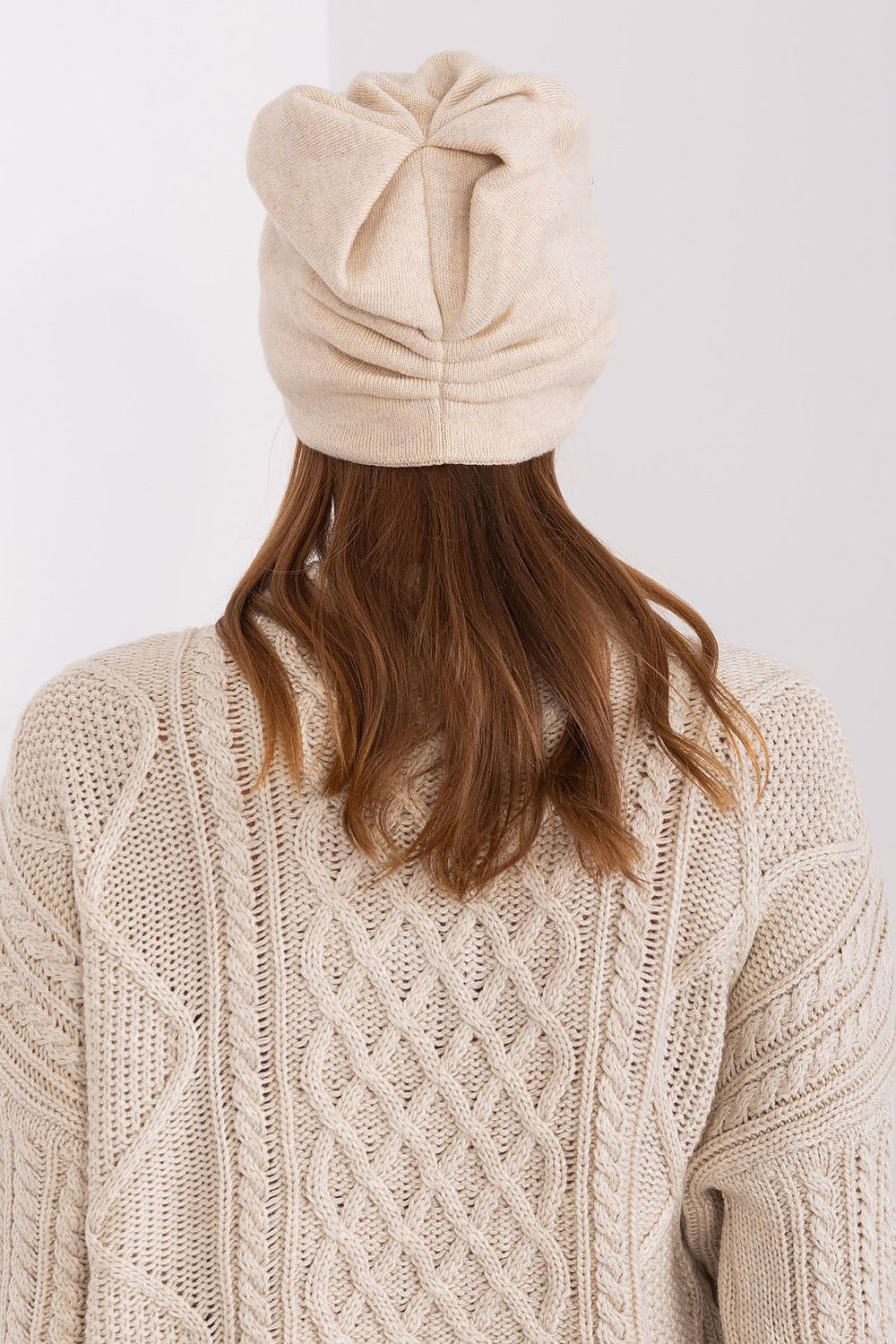 Cap model 191105 AT