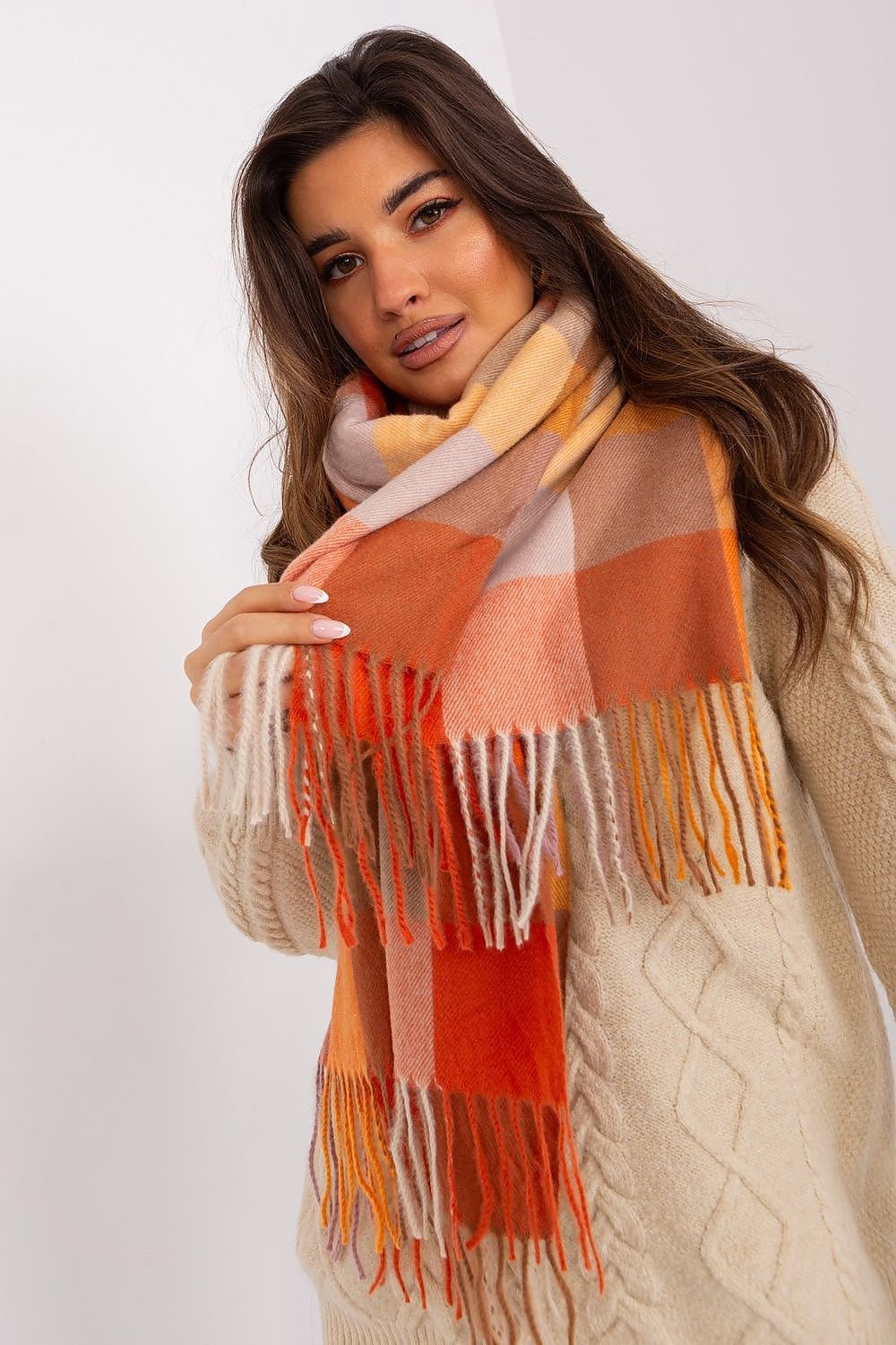 Shawl model 187775 AT