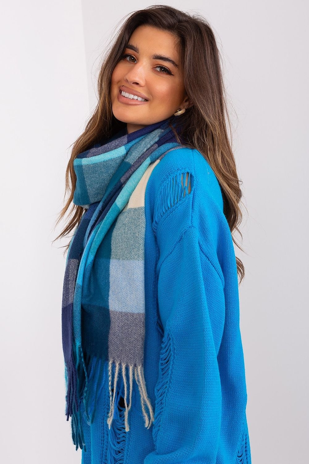 Shawl model 187775 AT