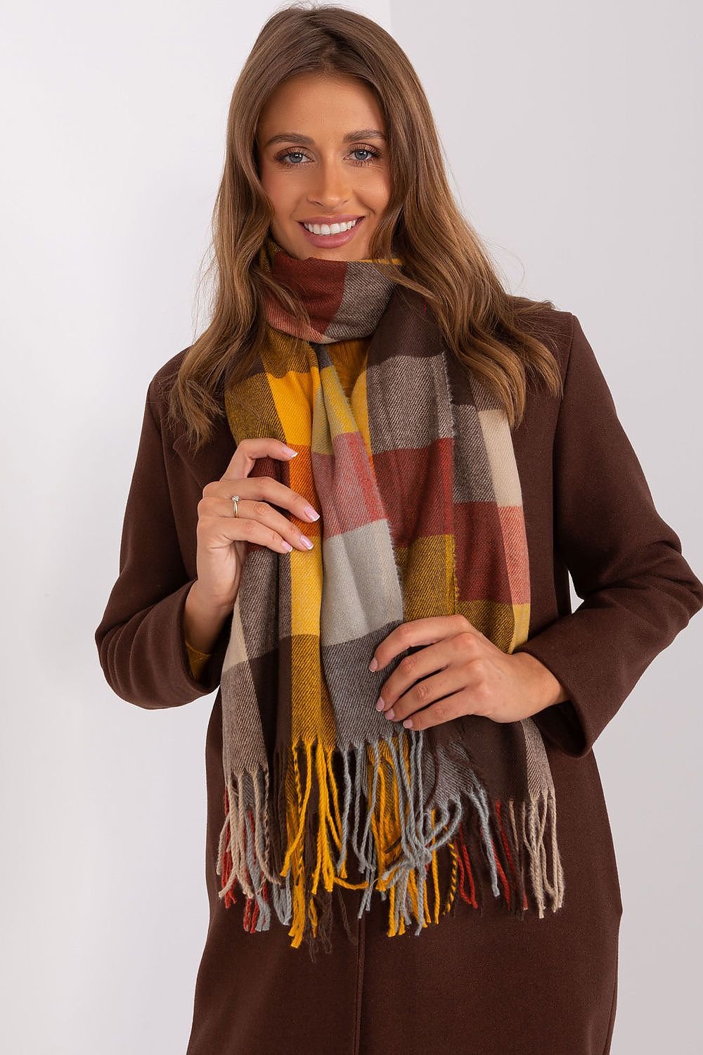 Shawl model 187775 AT
